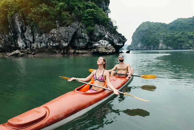 The Best Way To See Halong Bay
